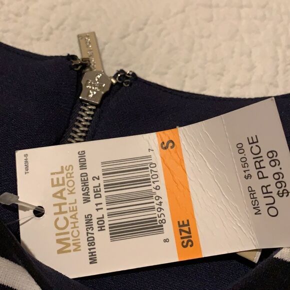 MK long sleeve dress - Picture 7 of 11